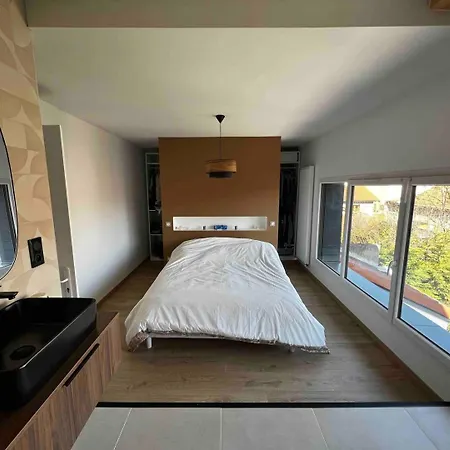 Agreable Maison Renovee, En Et Au Calme ! Villa