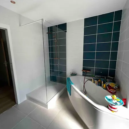Agreable Maison Renovee, En Et Au Calme !