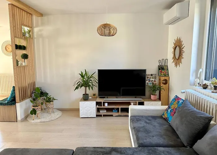 Villa Agreable Maison Renovee, En Et Au Calme !
